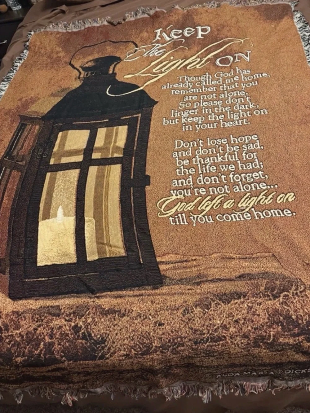 Keep the Light On Lantern Throw Blanket - Brown